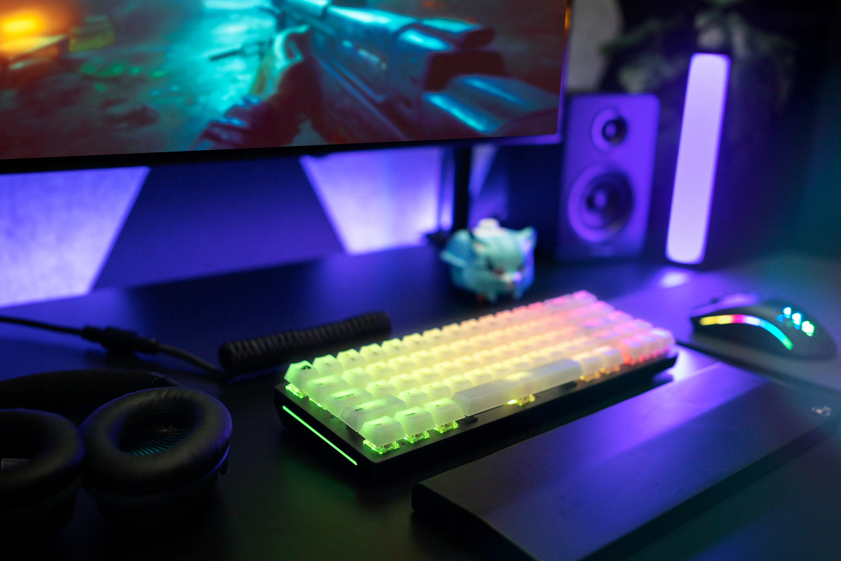 Glorious Polychroma V2 RGB Keycaps - Nordic ISO (131 pcs) - Cherry Profile